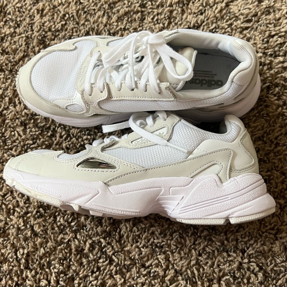 ADIDAS Falcon Sneakers